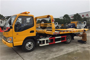 顺德哪里有拖车服务